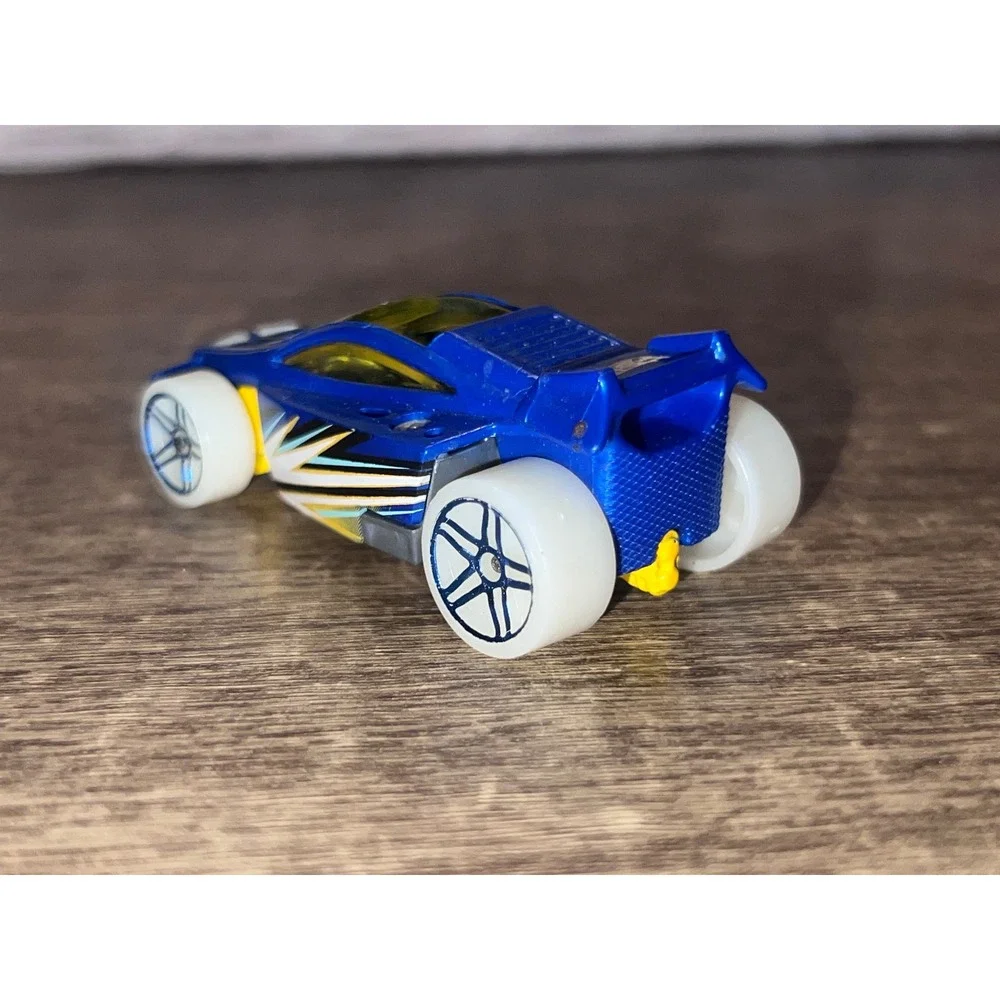 Hot Wheels 2016 Glow Wheels‎ Series Spectyte Blue Loose Die Cast EUC Play Car